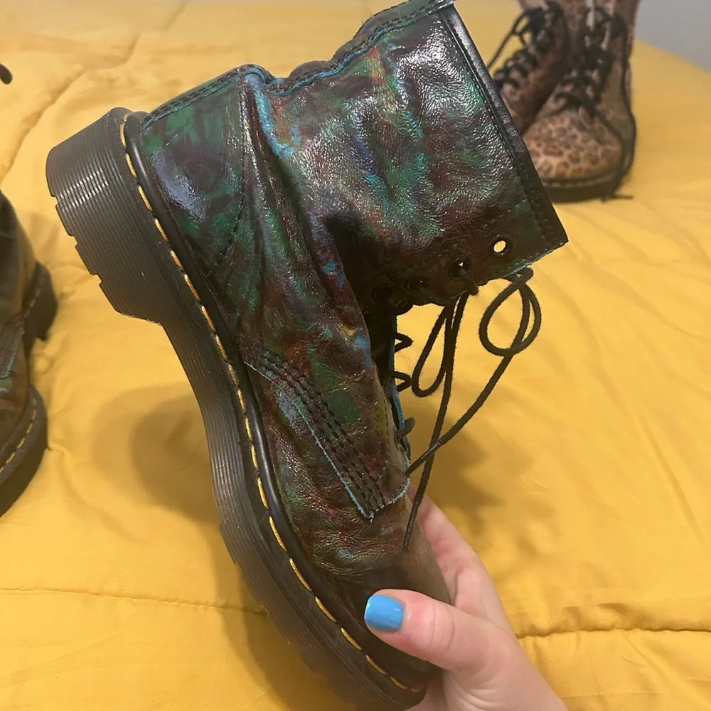 Green/blue shiny Doc Martens! - Picture 2 of 6